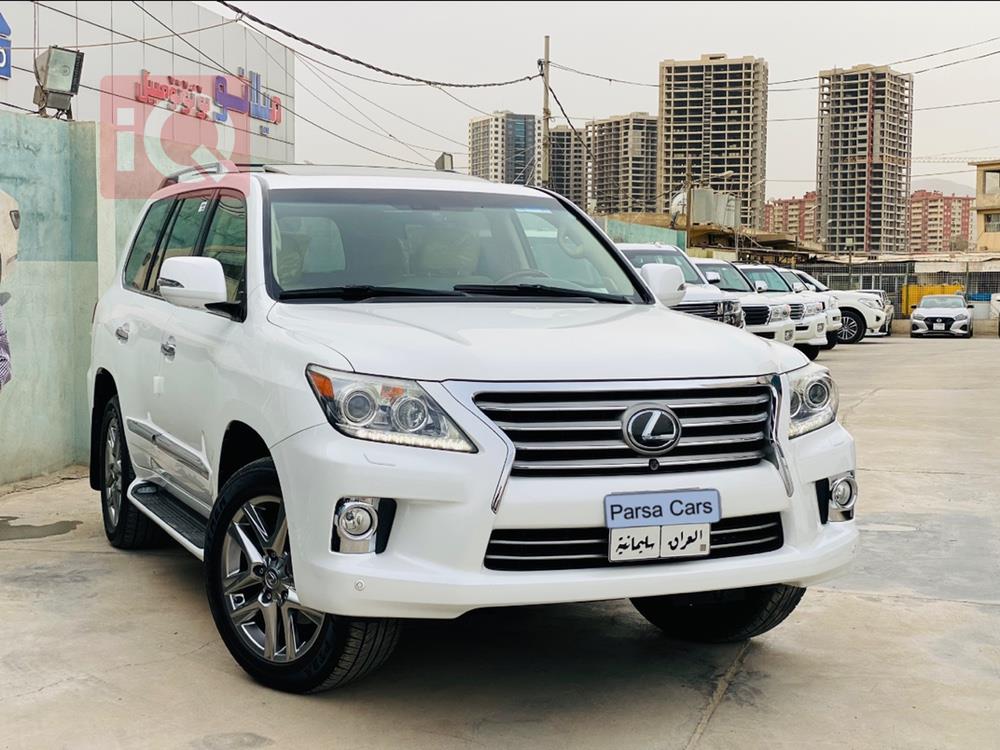 Lexus LX